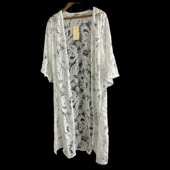 AMBER SKIES Elegant White Lace Kimono Tropical Leaf Design Resort Sz m - Picture 7 of 13
